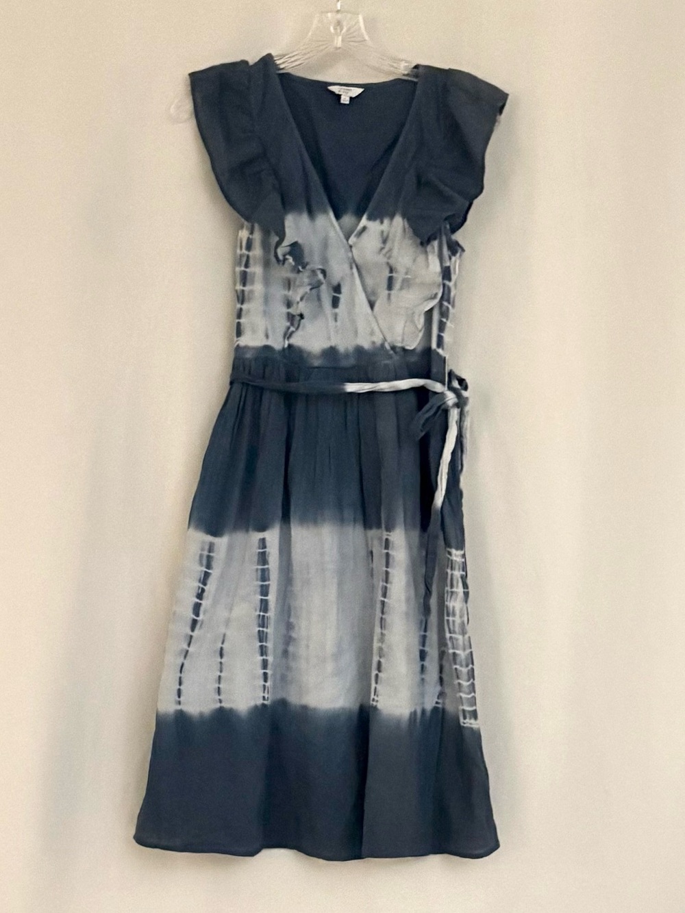 Crown & ivy Tie-Dye Wrap Midi Dress in Blue and White